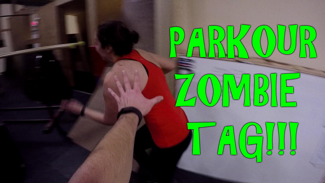 Parkour Game - Zombie Tag!