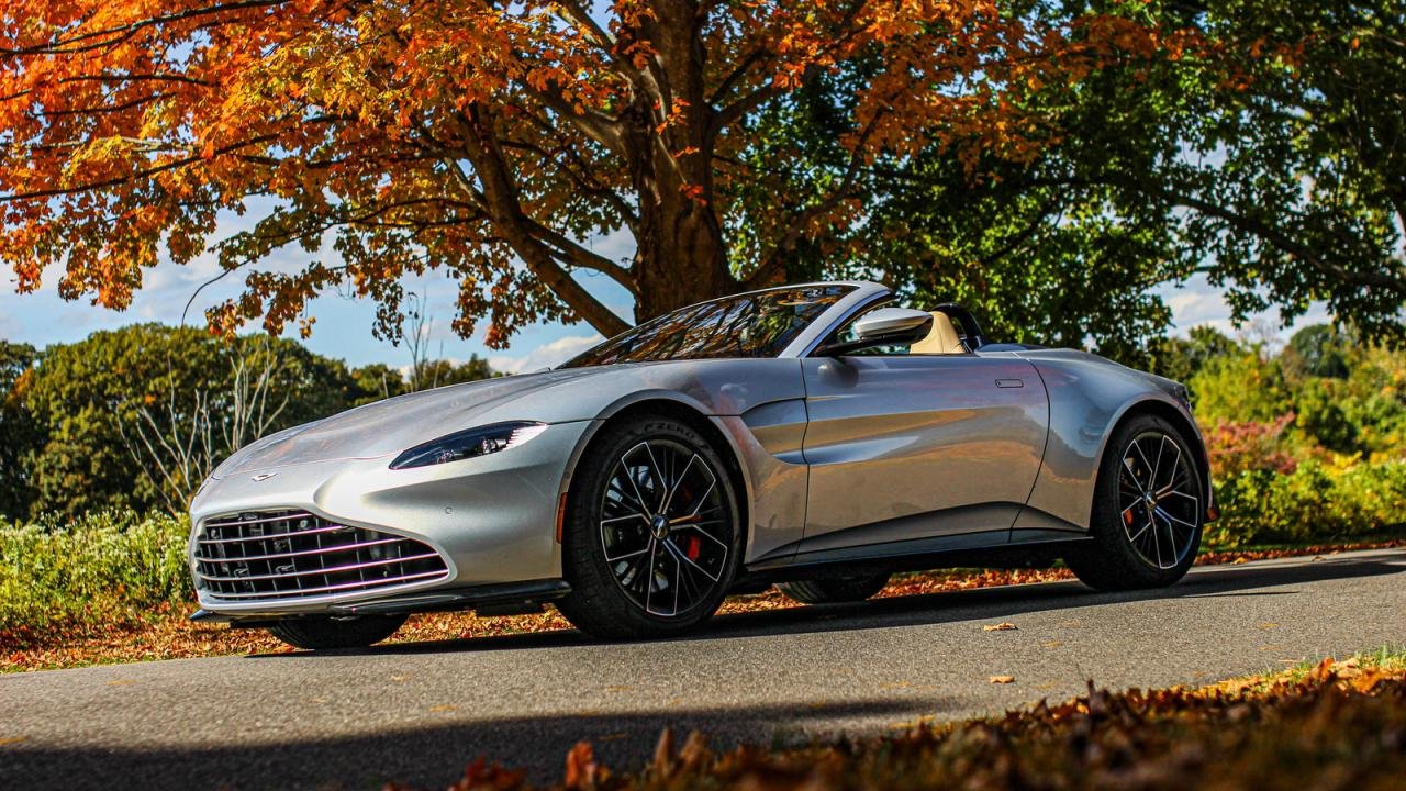 2022 Aston Martin Vantage Roadster Review: British Invasion